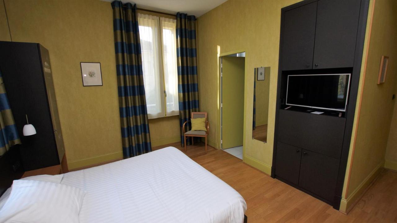 Hotel De Charme L'Oree Du Parc Romans-sur-Isère Exteriör bild